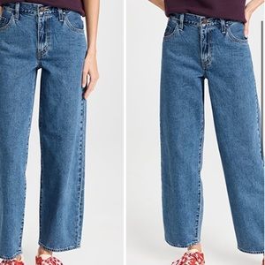 Levi relaxed fit 550.sit at waist relaxed for with straight crop leg.